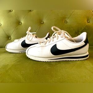 Nike Cortez- white leather/ black check